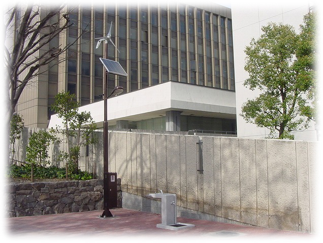 ハイブリット発電LED照明 江東区役所 EPLHB-180